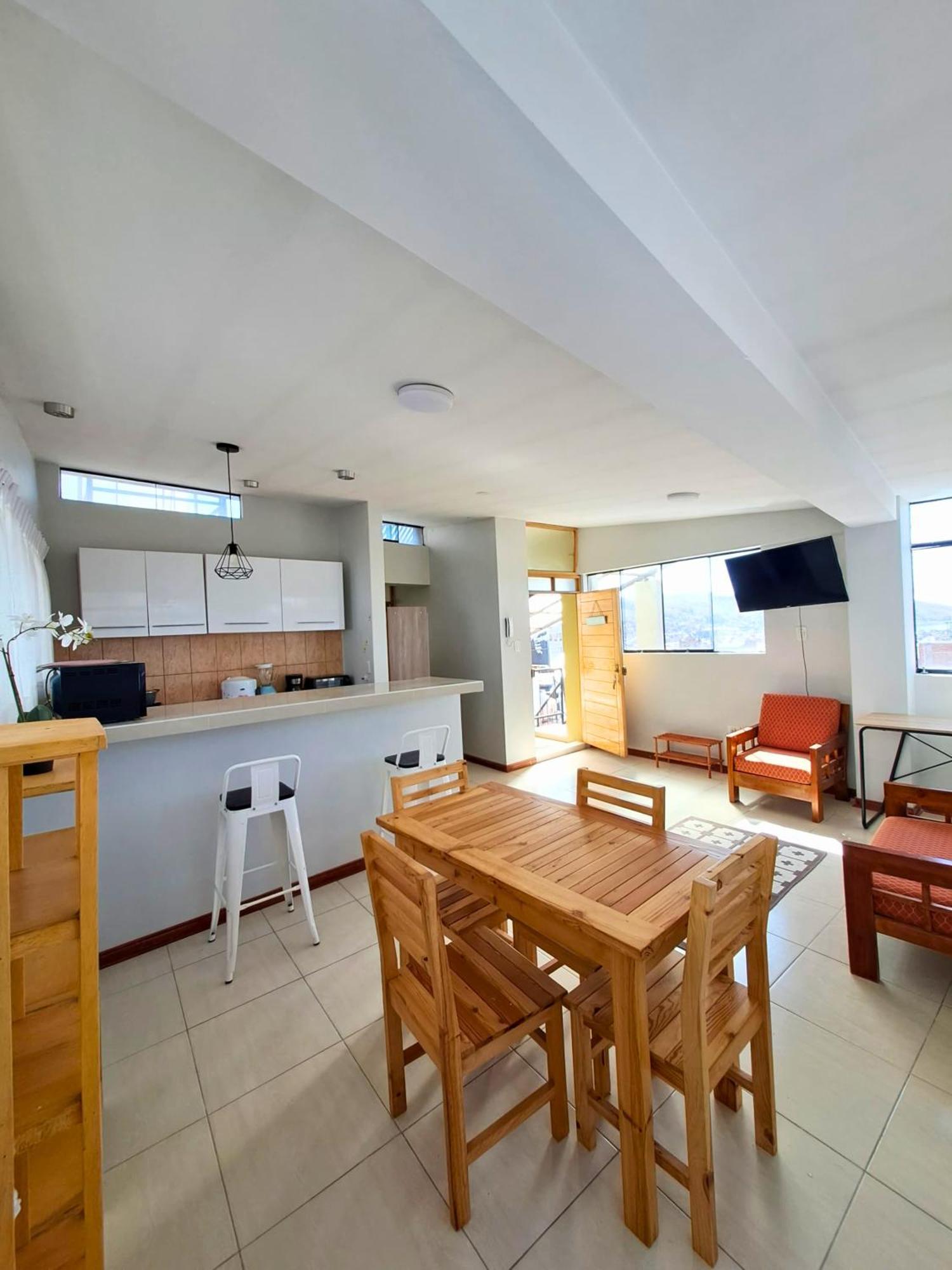 푸노 Urpi Wasi Backpackers B&B 외부 사진